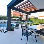 Holiday House Vito Zadar